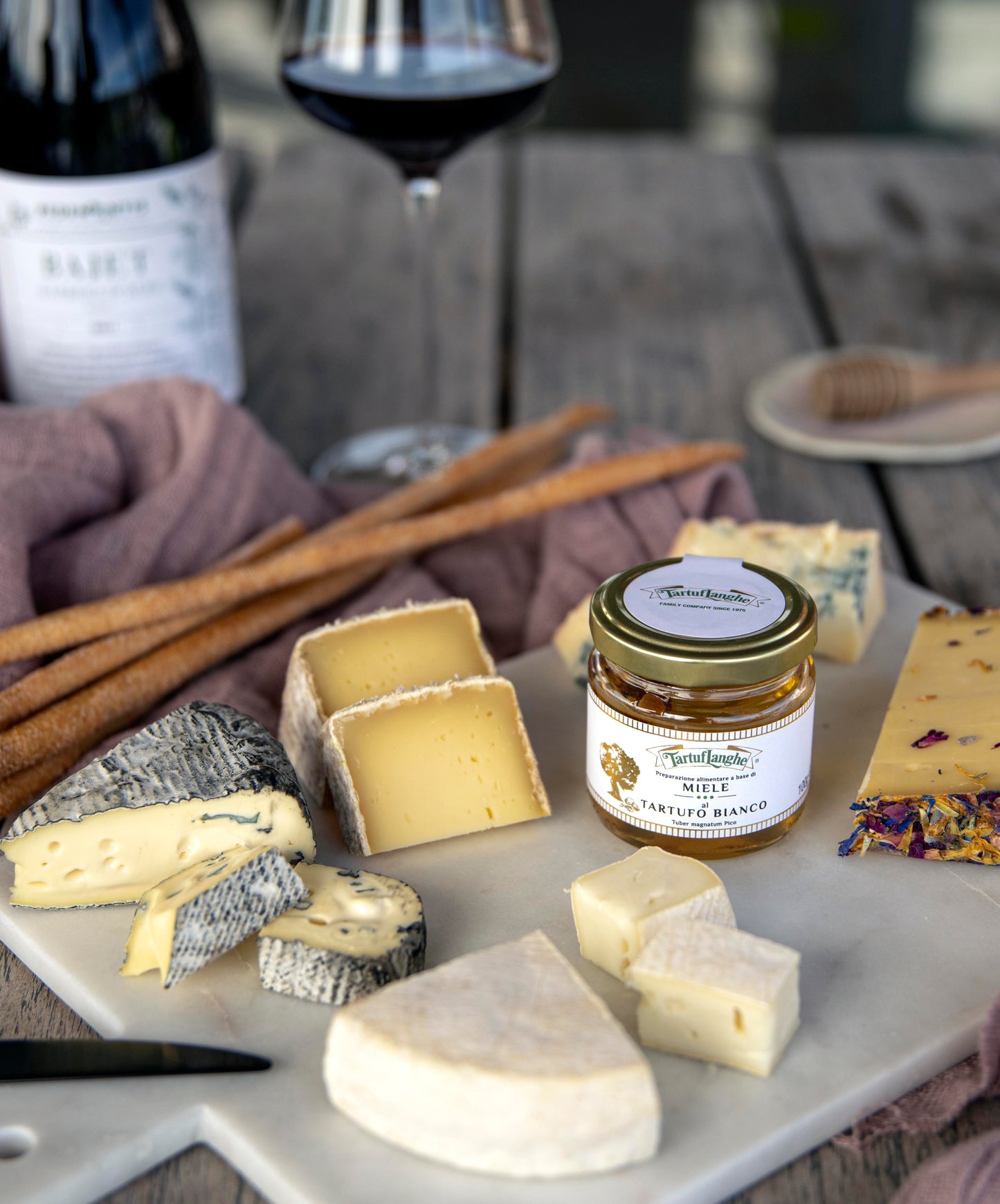 Honey with White Tartufo